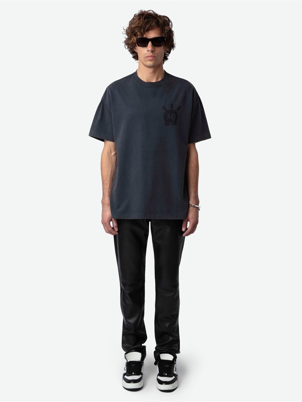 Zadig & Voltaire Men's Short-Sleeve Tee in Charcoal with Chest Graphic
